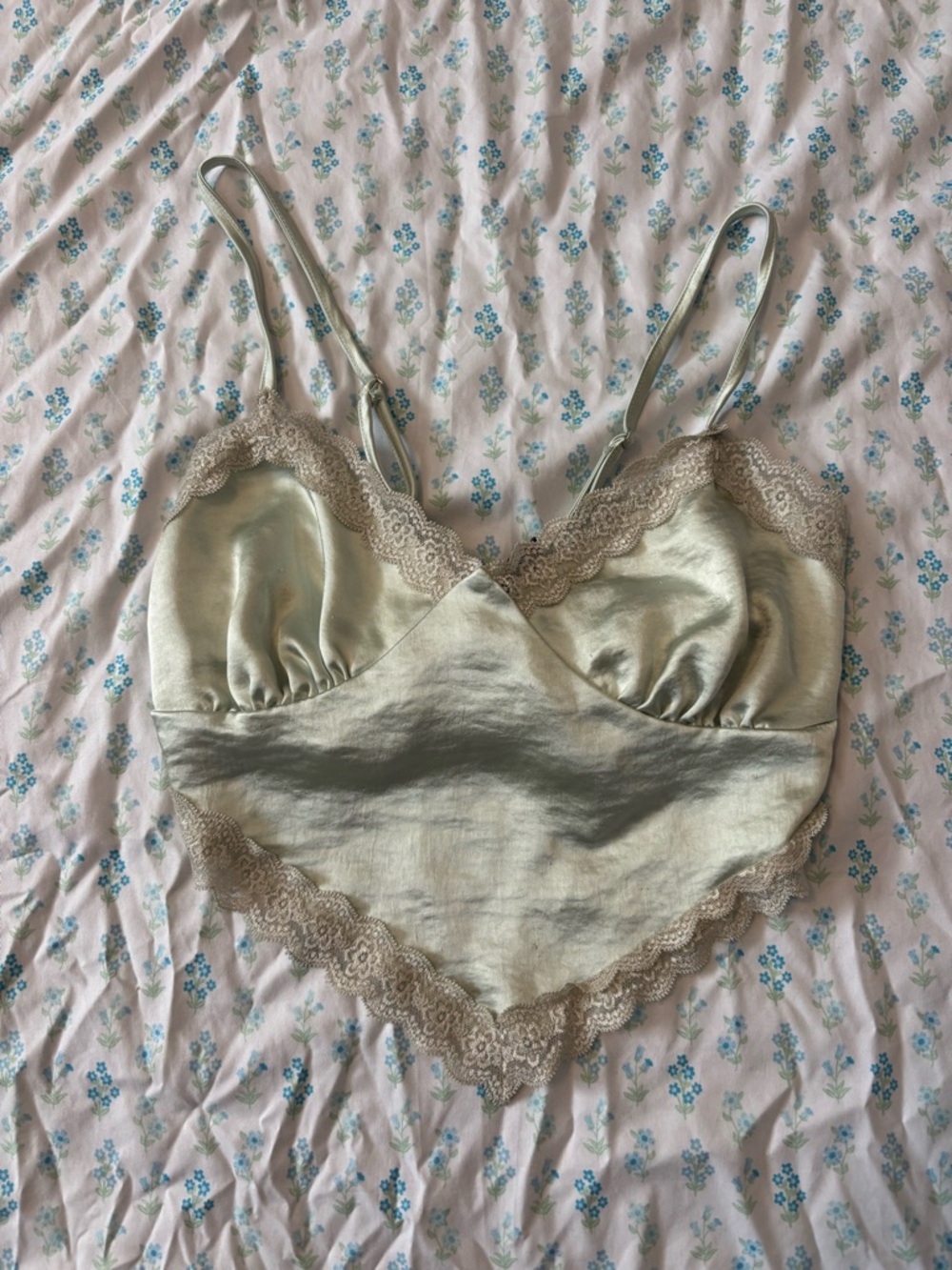 Forever 21 Y2K sage green lace heart shaped satin cami top with tie up back